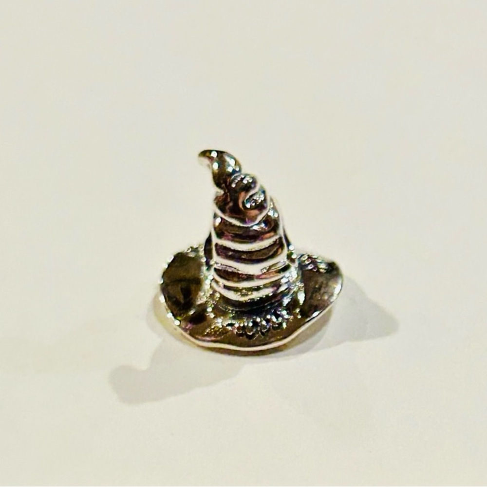 Brand New Retired Pandora x Harry Potter Sorting Hat Charm - Picture 3 of 16